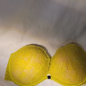 Yellow Lace Strapless Bra